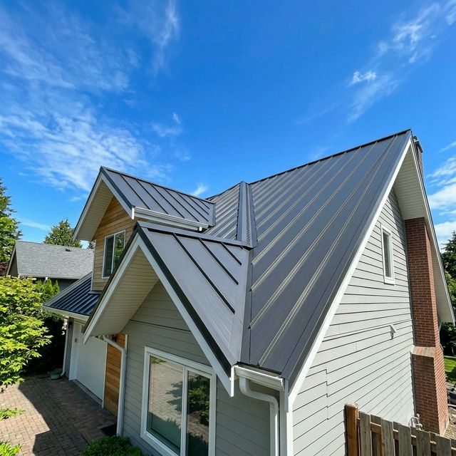 Lucrare acoperiș pentru Andrei V., Iași